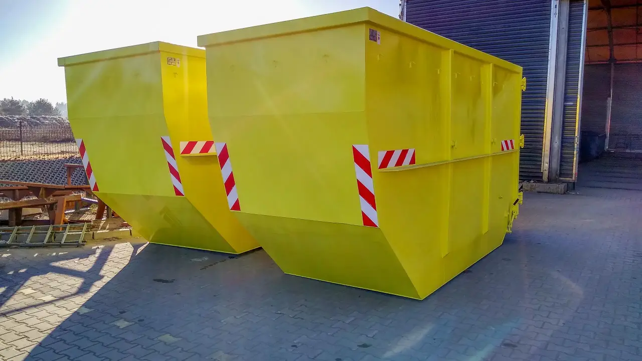 18 cbm offen mit Doppelflageltür