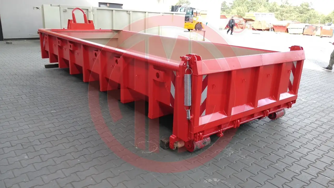 10,5  cbm Container aufeinander stapelbar