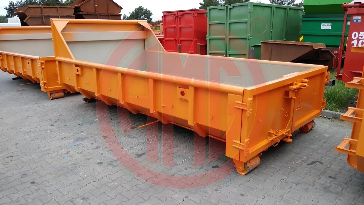 8 m3 | L: 4.5   Abrollcontainer