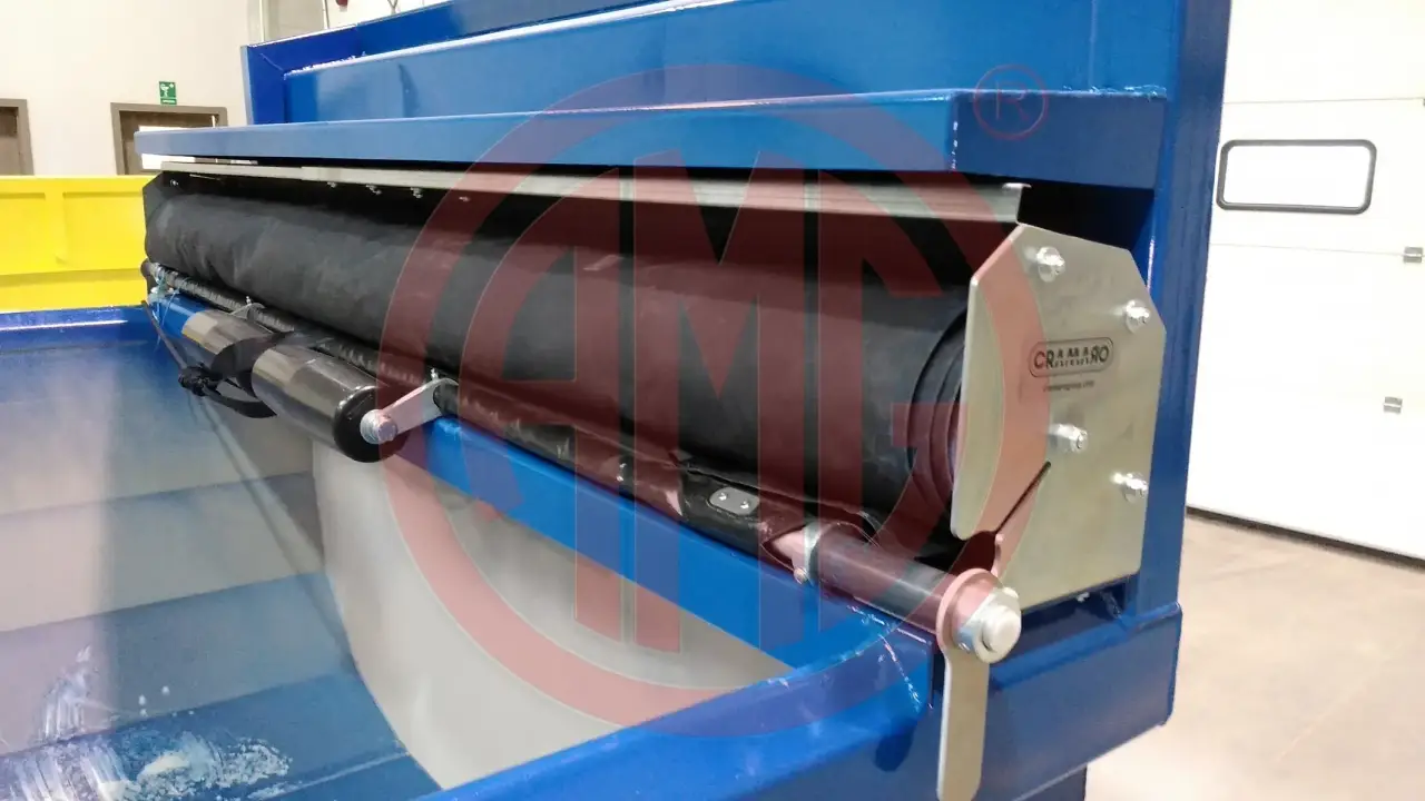 Grafik Nummer 3, Produktname: 15 m3 | 6.5  mit pneumatischem Klauenverschluß