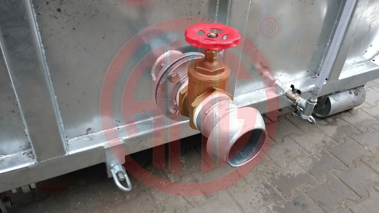 Grafik Nummer 18, Produktname: 11 000 Liter Wassetank verzinkt