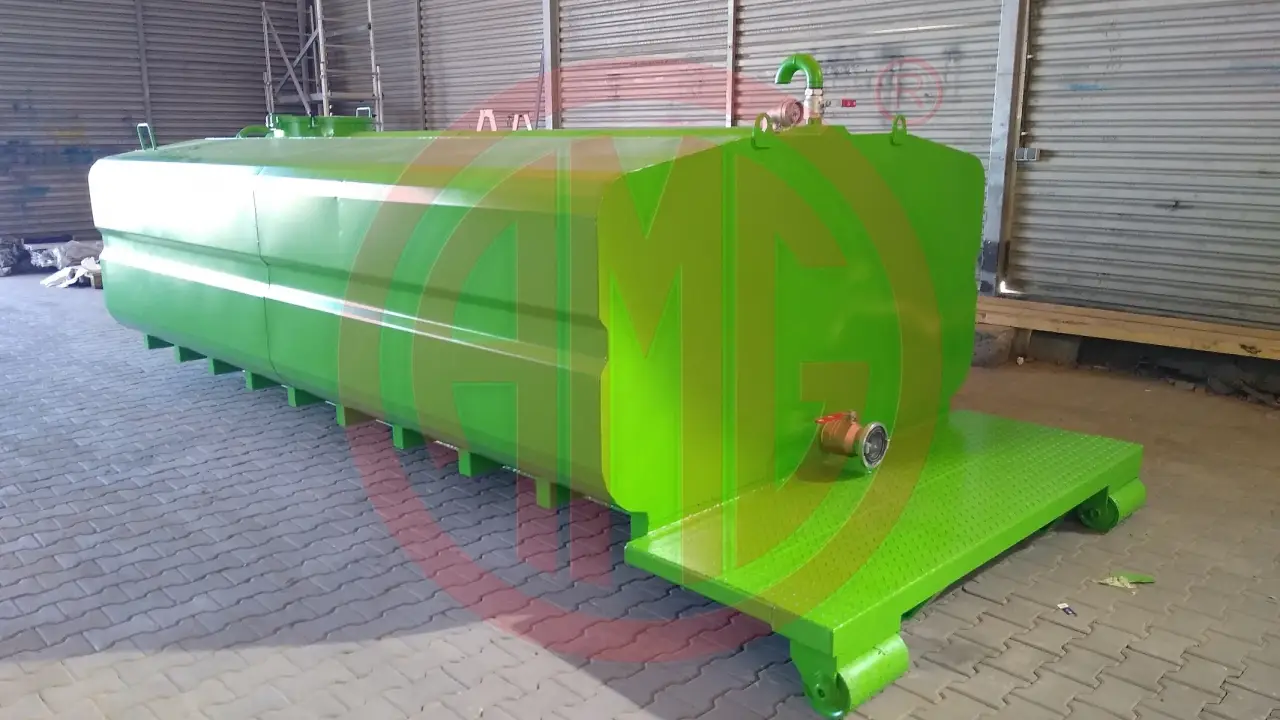 13 250 L. Wassertank mit Plattform