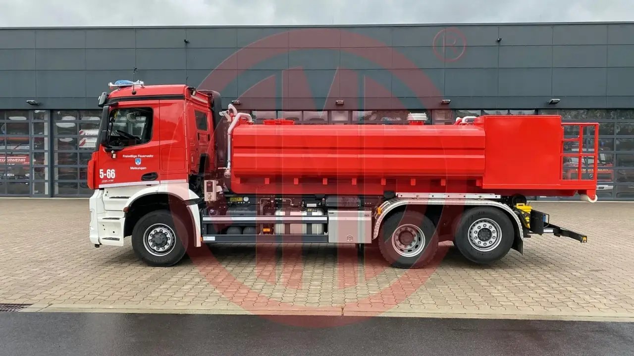 Grafik Nummer 20, Produktname: 10 000 Liter Wassertank