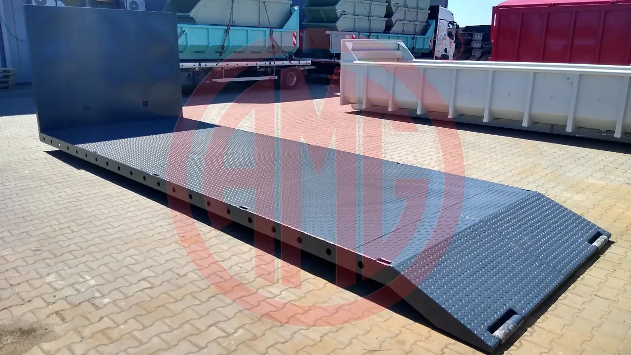 Grafik Nummer 2, Produktname: Abrollplattform 7.0 m mit Auffahrschräge