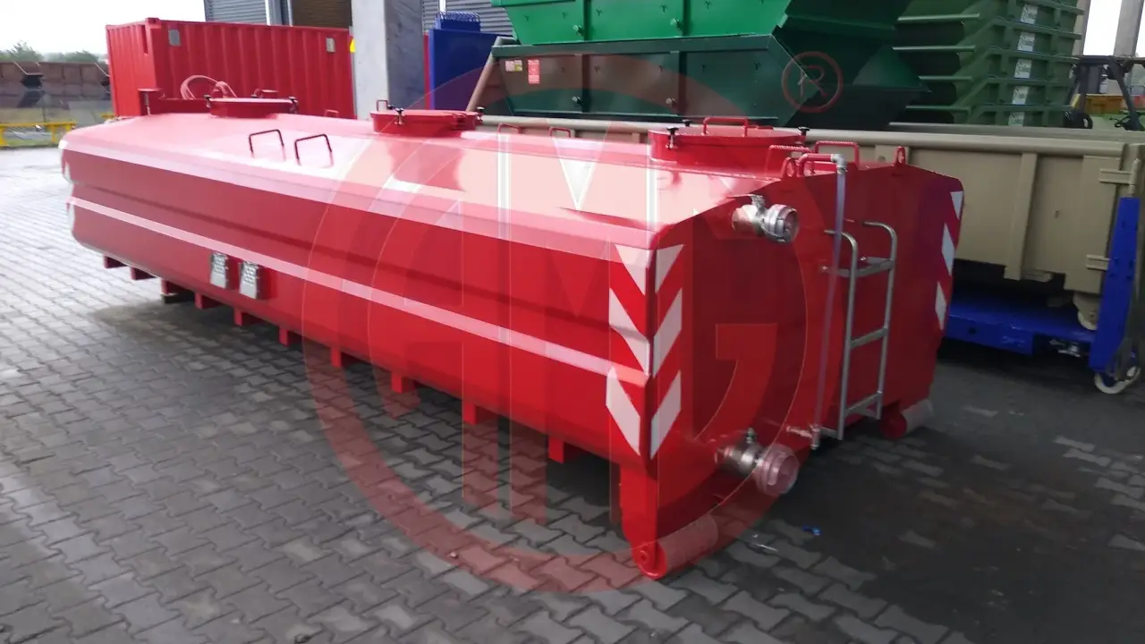 12.500 Liter Wassertank mit 3 Mannlöcher